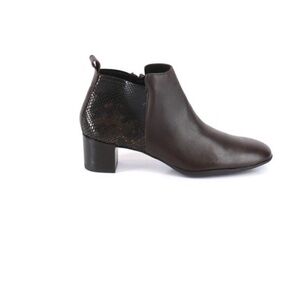 Munro Alex Snake Print Ankle Bootie 8.5SS